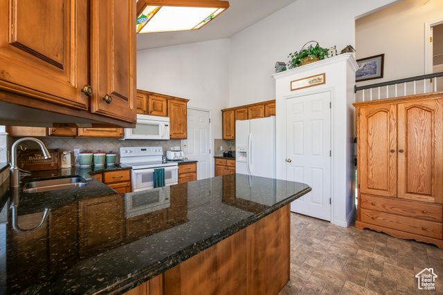 1204 E GEODE WAY, Sandy, UT 84094