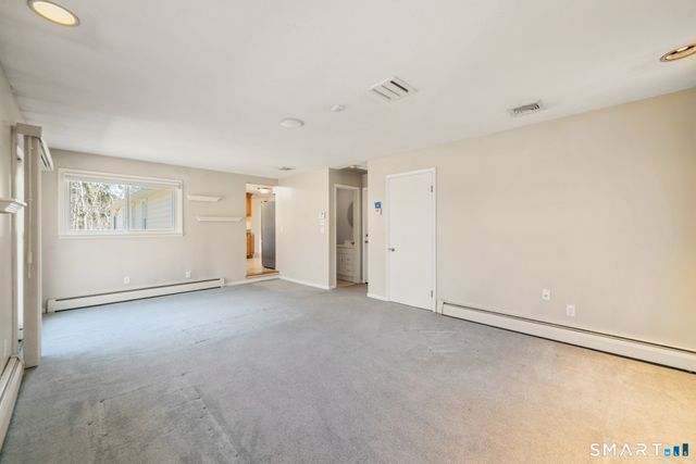 531 Clintonville Road, North Haven, CT 06473