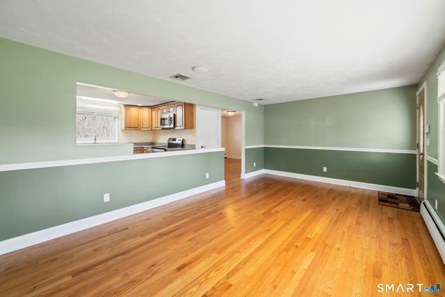 531 Clintonville Road, North Haven, CT 06473