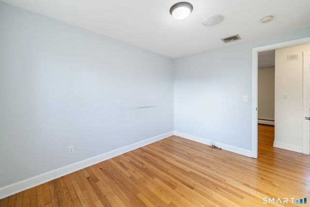 531 Clintonville Road, North Haven, CT 06473