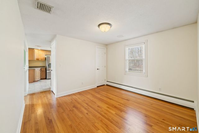 531 Clintonville Road, North Haven, CT 06473