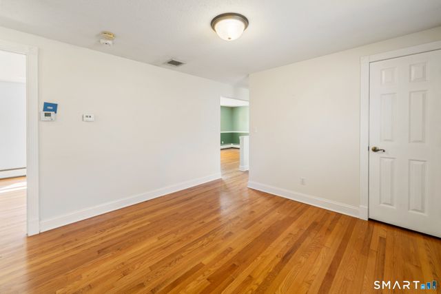 531 Clintonville Road, North Haven, CT 06473