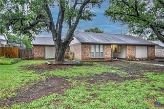 2006 Canyon Creek Drive, Temple, TX 76502