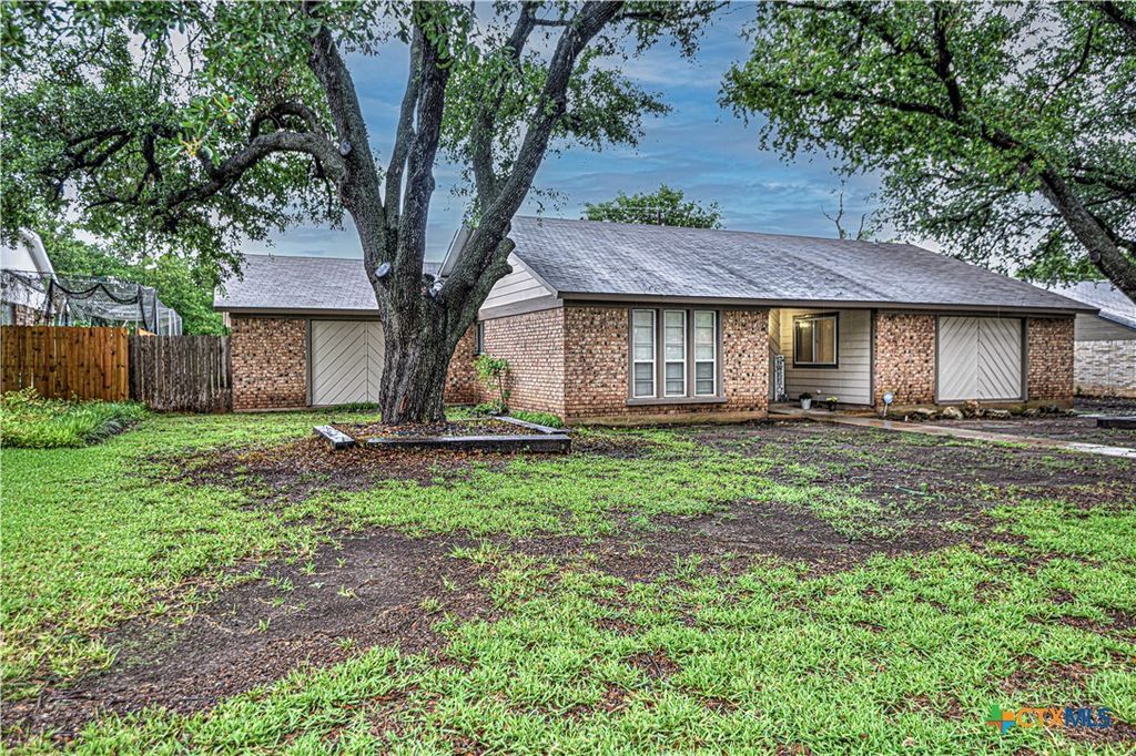 2006 Canyon Creek Drive, Temple, TX 76502