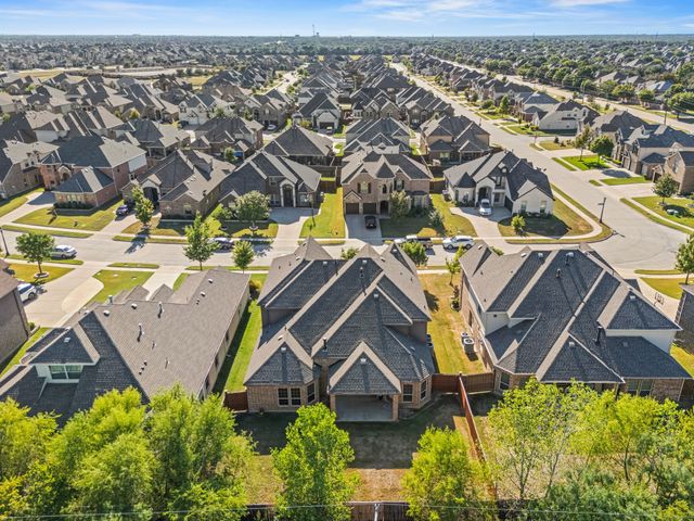 7116 Playa Imperial Lane, Grand Prairie, TX 75054