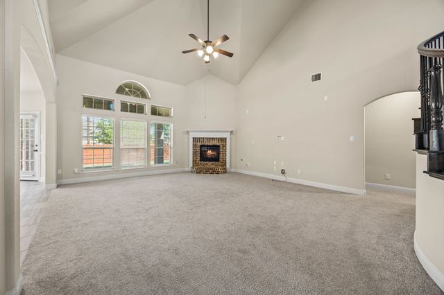 7116 Playa Imperial Lane, Grand Prairie, TX 75054