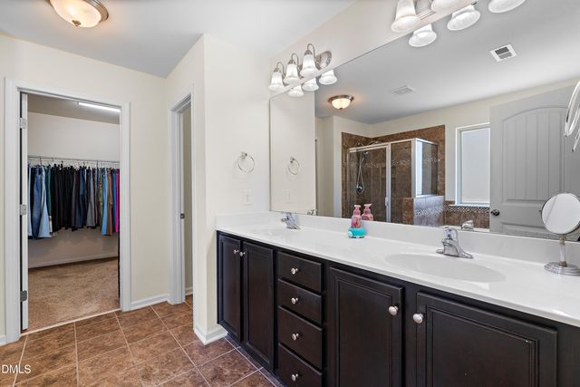 382 Naples Lane, Clayton, NC 27527