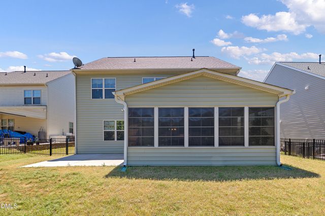 382 Naples Lane, Clayton, NC 27527