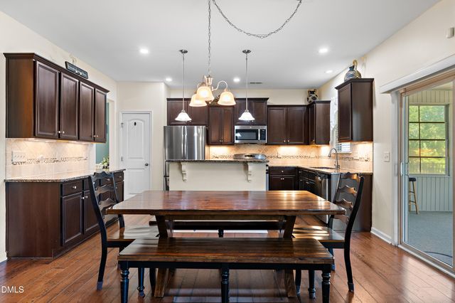 382 Naples Lane, Clayton, NC 27527