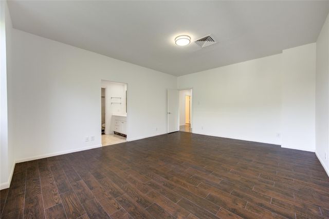 49 Briar Hollow Lane 101, Houston, TX 77027