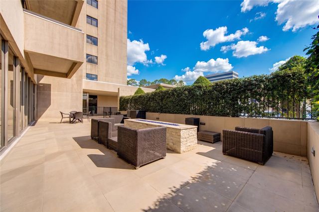 49 Briar Hollow Lane 101, Houston, TX 77027