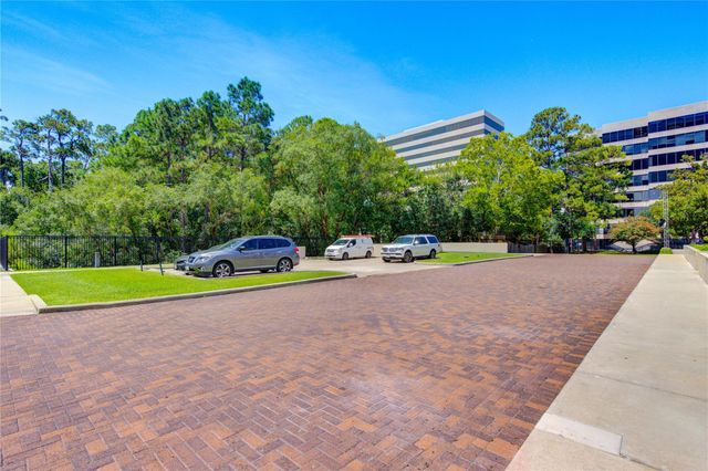 49 Briar Hollow Lane 101, Houston, TX 77027