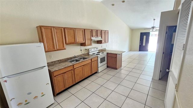 711 LAKE JESSIE DRIVE, Winter Haven, FL 33881