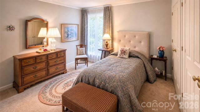 417 Stonecroft Drive SE, Lenoir, NC 28645