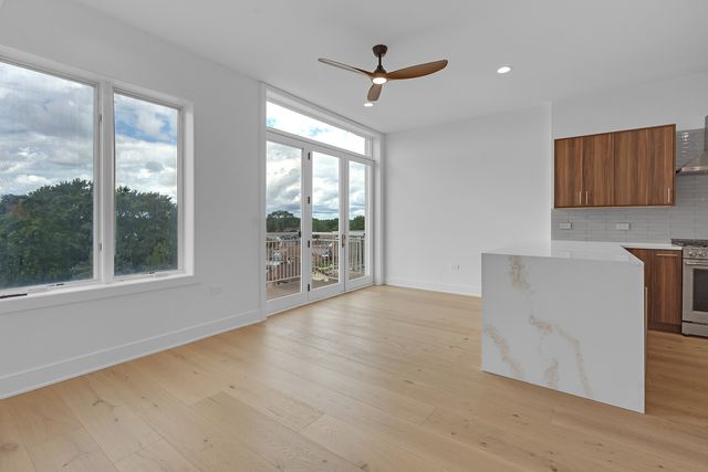 3630 N Harlem Avenue 510, Chicago, IL 60634