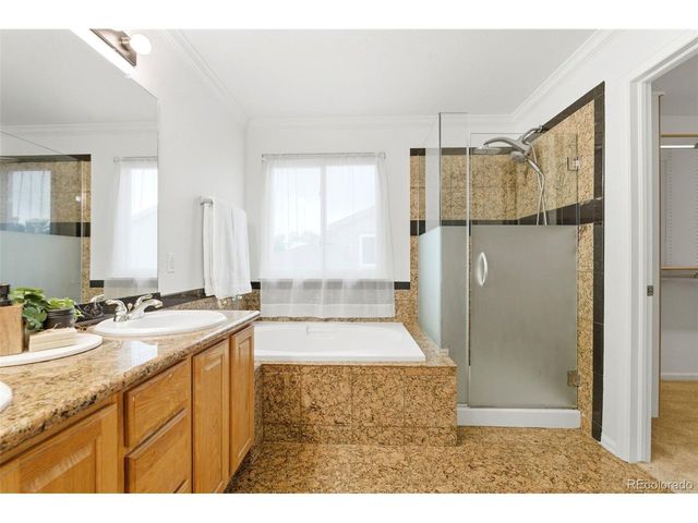 3033 E 108th Dr, Northglenn, CO 80233