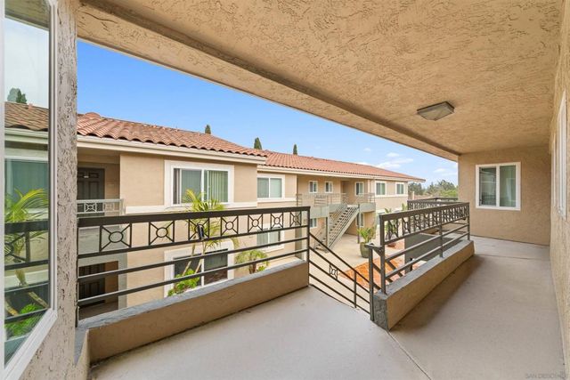 7405 Charmant Dr 2322, San Diego, CA 92122