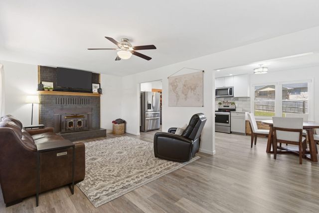 275 Boswell Road, Forsyth, MO 65653