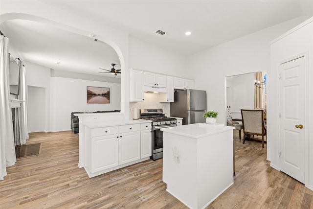 1938 Woodglen Drive, Mesquite, TX 75149