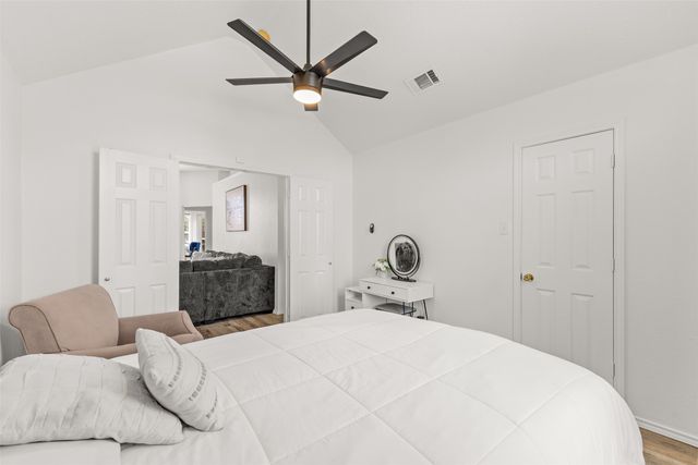 1938 Woodglen Drive, Mesquite, TX 75149
