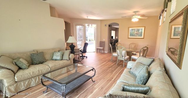 142 Babylon Lane, Indialantic, FL 32903