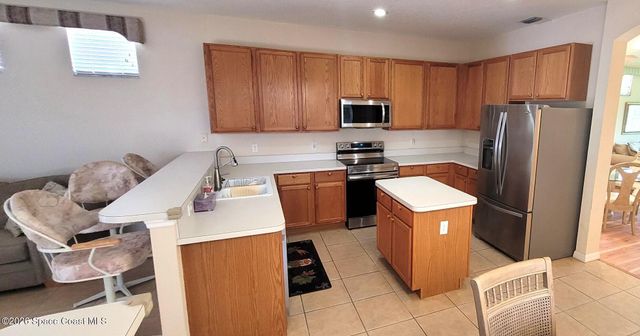 142 Babylon Lane, Indialantic, FL 32903