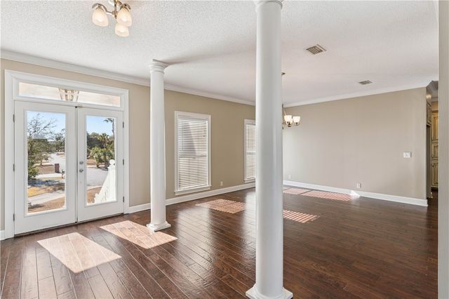 60 Laurel Grove Road, Brunswick, GA 31523