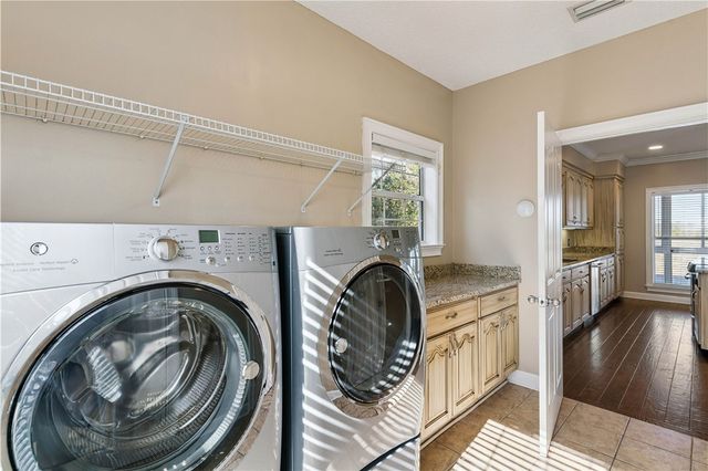 60 Laurel Grove Road, Brunswick, GA 31523