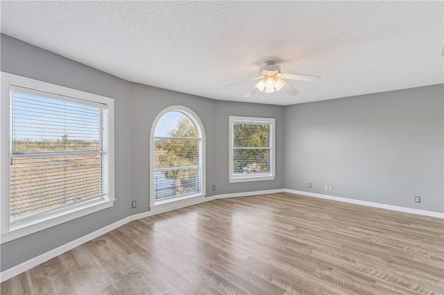 60 Laurel Grove Road, Brunswick, GA 31523