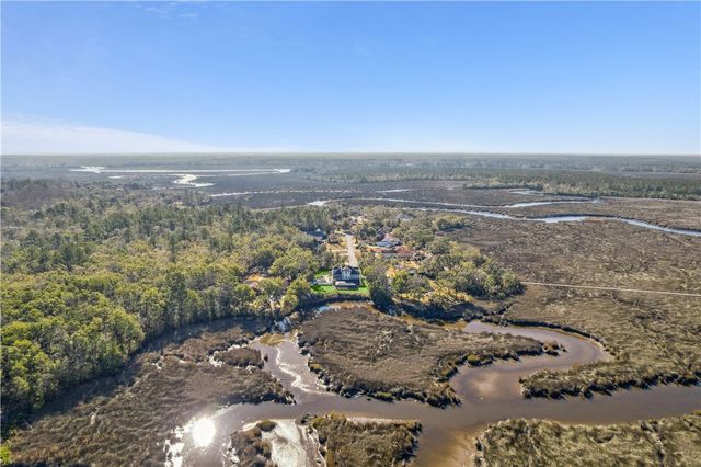 60 Laurel Grove Road, Brunswick, GA 31523