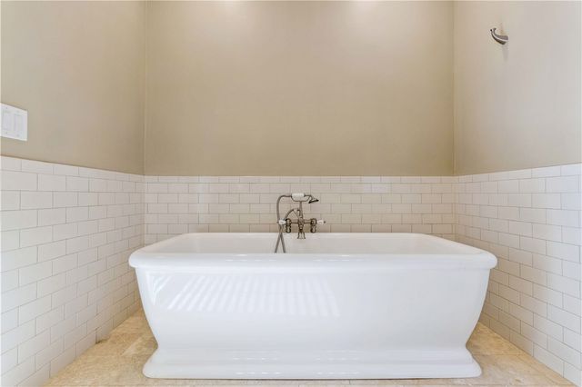 60 Laurel Grove Road, Brunswick, GA 31523