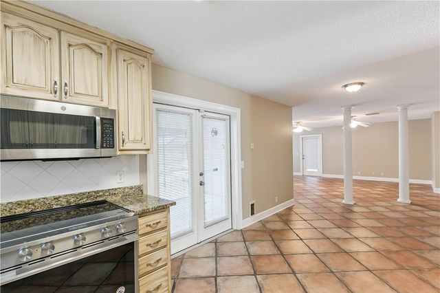 60 Laurel Grove Road, Brunswick, GA 31523