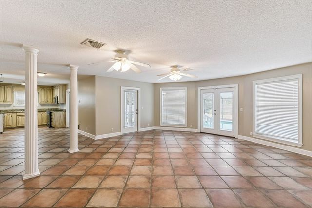 60 Laurel Grove Road, Brunswick, GA 31523