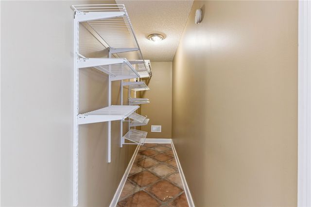 60 Laurel Grove Road, Brunswick, GA 31523