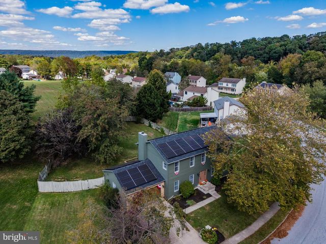 881 ACRI RD, Mechanicsburg, PA 17050
