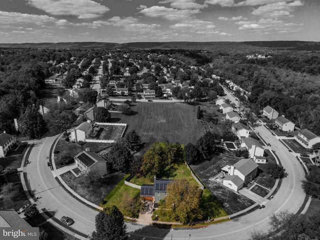 881 ACRI RD, Mechanicsburg, PA 17050