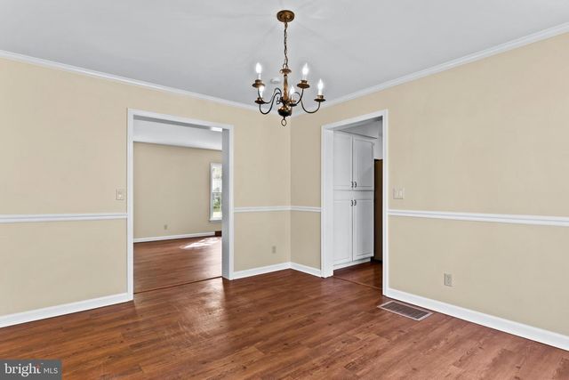 881 ACRI RD, Mechanicsburg, PA 17050