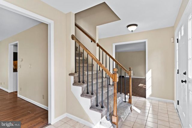 881 ACRI RD, Mechanicsburg, PA 17050