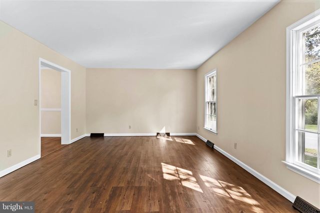 881 ACRI RD, Mechanicsburg, PA 17050