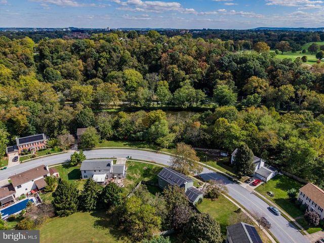 881 ACRI RD, Mechanicsburg, PA 17050
