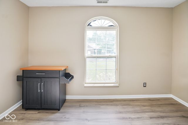504 Cahill Lane, Indianapolis, IN 46214
