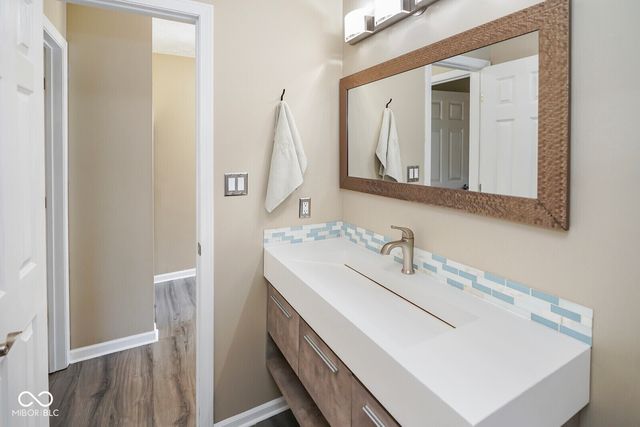 504 Cahill Lane, Indianapolis, IN 46214