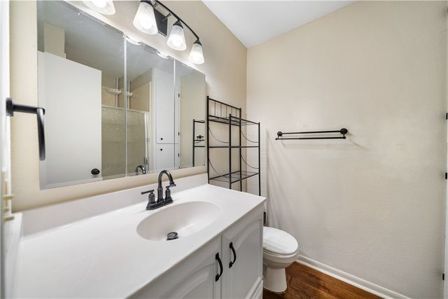 18 Townhouse Lane, Corpus Christi, TX 78412