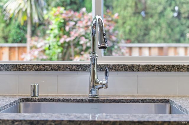 4245 Wine Country Ct, Napa, CA 94558