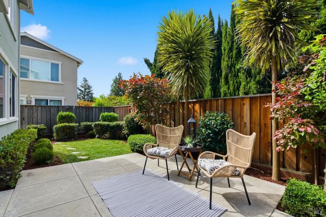 4245 Wine Country Ct, Napa, CA 94558