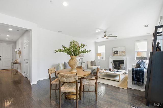 4245 Wine Country Ct, Napa, CA 94558