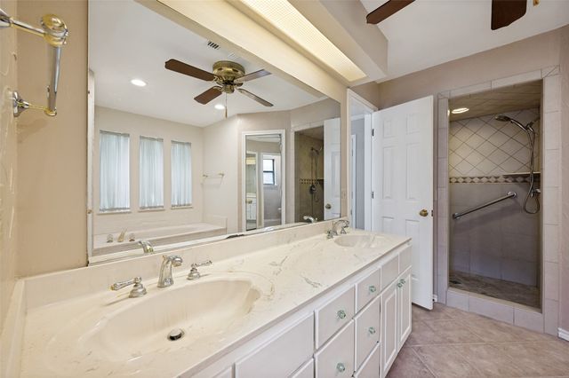 2505 Copper Creek Lane, Carrollton, TX 75006