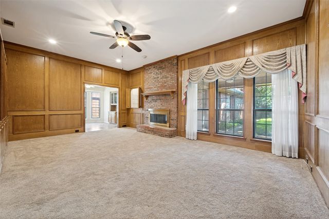 2505 Copper Creek Lane, Carrollton, TX 75006