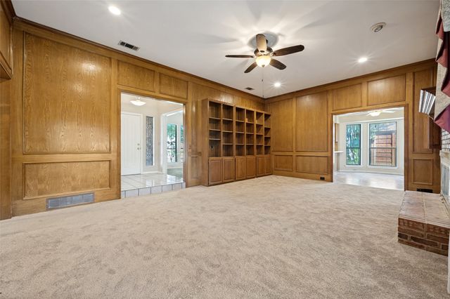 2505 Copper Creek Lane, Carrollton, TX 75006