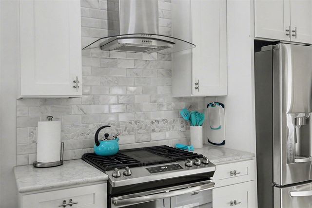 555 Saint Joseph Street, South Haven, MI 49090